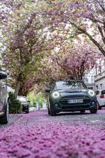 Mini Cooper S Cabrio Sidewalk 2020 года (WW)